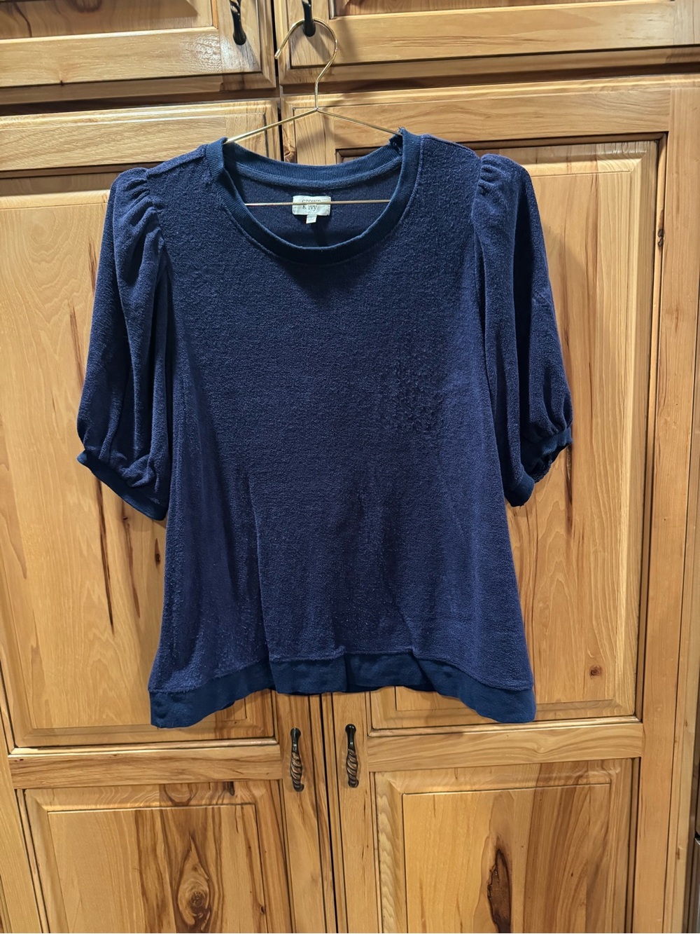 crown & ivy Navy Puff-Sleeve Short-Sleeve Terry Top
